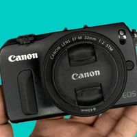 دوربین عکاسی بدون آیینه دست دوم canon eos m|دوربین عکاسی و فیلم‌برداری|تهران, بهار|دیوار