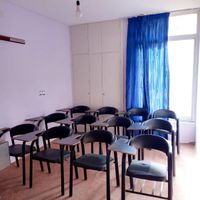 اجاره سالن و کلاس آموزشی با تجهیزات کامل|اجارهٔ کوتاه مدت دفتر کار و فضای آموزشی|شیراز, نشاط|دیوار