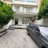 حیاط دربست ۱۳۰متری و۱۲۰متری۲سرویس کامل خوش نقشه|اجارهٔ خانه و ویلا|تهران, مینا|دیوار