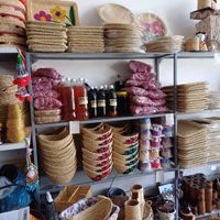فروشگاه صنایع دستی ویسه شهر ویست خرید حضوری فقط|صنایع دستی و سایر لوازم تزئینی|گلپایگان, |دیوار