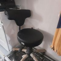 صندلی آرایشگاهی مدیریت قابلیت تنظیم ارتفاع آکبند|صندلی و نیمکت|بهبهان, |دیوار