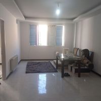 آپارتمان تکواحدی ،ساختمان آرام و منظم|اجارهٔ آپارتمان|کرج, محمود آباد|دیوار