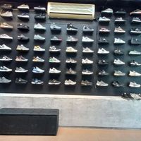 واگذاری مغازه کفش فروشی|اجارهٔ مغازه و غرفه|اصفهان, بزرگمهر|دیوار