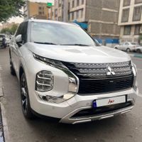 میتسوبیشی اوتلندر موجود و قابل تحویل|خودرو سواری و وانت|تهران, دانشگاه علم و صنعت|دیوار