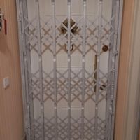 ساخت تخصصی انواع درب اکاردیونی (کشویی)حفاظ پنجره|خدمات پیشه و مهارت|مشهد, صیاد شیرازی|دیوار