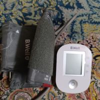 فشارسنج بازوییB WEII  و دستگاه قند خون آکیوچک|آرایشی، بهداشتی، درمانی|تهران, تهرانپارس غربی|دیوار