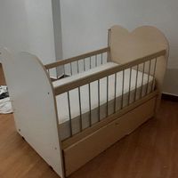 تخت کودک|تخت و صندلی بچه|تهران, مجیدیه|دیوار