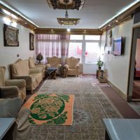 رهن منزل ۱۲۰ متری دربست دو خواب تمیز|اجارهٔ خانه و ویلا|اصفهان, لاله|دیوار