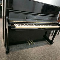 پیانو یاماها مدل u1
