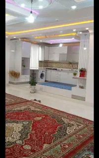 سوئیت تمیز،نوساز،۲ خواب،۳ پارکینگ،کولر گازی