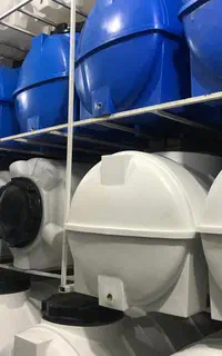 مخزن آب تانکر منبع آب