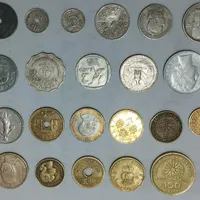 تعداد ۳۰ عدد سکه کلکسیونی کشورهای خارجی