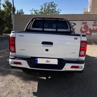کی‌ام‌سی T8، مدل ۱۴۰۱