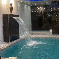 مستقیم مالک / بازدید حضوری / بدون بیانه|اجارهٔ کوتاه‌مدت ویلا و باغ|تهران, دریاچه شهدای خلیج فارس|دیوار