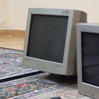 مانیتور قدیمی