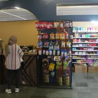 اجاره غرفه تجاری|اجارهٔ مغازه و غرفه|تهران, شهرک آپادانا|دیوار