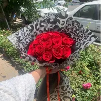 دسته گل رز هلندی با طراحی خاص و زیبا|گل و گیاه طبیعی|تهران, اکباتان|دیوار