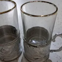 دو عدد استکان دور طلایی قدیمی  با پایه ورشو  قدیمی