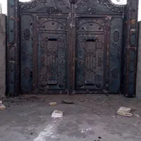 درب ایستگاه پله ورودی ساختمان درب حیاطی باغی