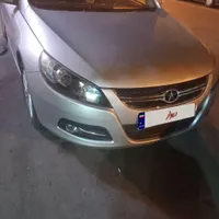 جک J5 اتوماتیک 1800cc، مدل ۱۳۹۴