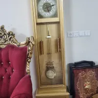 ساعت ایستاده