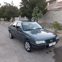 پژو 405 GLX مدل 97 معاوضه با نیسان مدل بالا|خودرو سواری و وانت|کرمانشاه, |دیوار