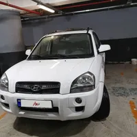 هیوندای توسان ix 35 2700cc، مدل ۲۰۱۰
