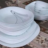 دو دست سرویس آکروپال ۲۶ تکه طرح دار.۳ میلیون تومان