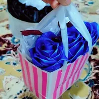 گل ربانی و یک عدد شاخه گل طلق رنگی|گل مصنوعی|برازجان, |دیوار