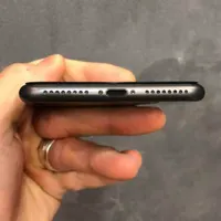 اپل iPhone 8 Plus با حافظهٔ ۶۴ گیگابایت|موبایل|تهران, منیریه|دیوار