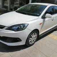 ام‌وی‌ام 315 هاچبک اسپرت لاکچری، مدل ۱۳۹۶