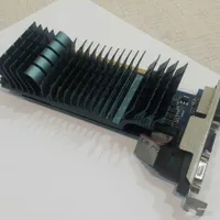 کارت گرافیک GT730 2G DDR5 و ۲ عدد رم ۴ گیگ DDR4