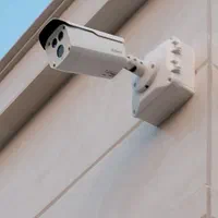 دوربین مداربسته و دزدگیر
