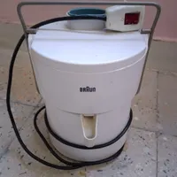 آب میوه گیری آب هویج گیری ( براون )