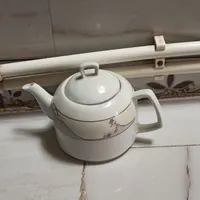 قوری چینی نو