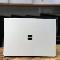 Surface Laptop 2