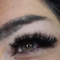 جشنواره آموزش کاشت مژه