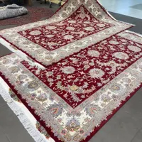 فرش دستباف نقشه ساروق گل ابریشم ریز باف رنگ شرابی|فرش|کرج, مشکین‌دشت|دیوار