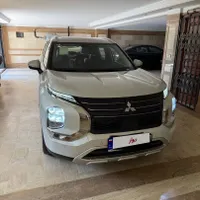 اوتلندر 2024 فولترین نسخه H لاین دو دیفرانسیل|خودرو سواری و وانت|تهران, نیاوران|دیوار