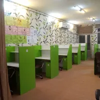 سالن مطالعه الف قم|اجارهٔ کوتاه‌مدت دفتر کار و فضای آموزشی|قم, شهید رجایی|دیوار