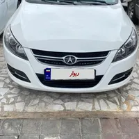 جک J5 اتوماتیک 1800cc، مدل ۱۳۹۴