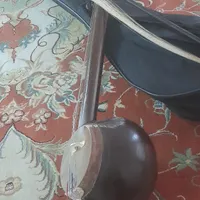 کمانچه پشت بسته