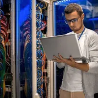 خدمات حرفه ای و تخصصی شبکه و IT ( آی تی )