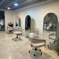 سرشور ترولی صندلی پدیکور اصلاح میزناخن کوپ تابوره