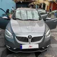 برلیانس H330 اتوماتیک 1650cc، مدل ۱۳۹۹