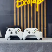 ایکس باکس وان اس XBOX One s  با بازی 1TB|کنسول، بازی ویدئویی و آنلاین|یزد, |دیوار