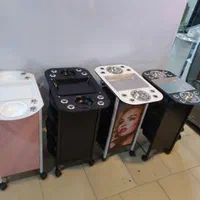 ترولی فلزی آینه گریم لامپی آینه سندبلاست میز ناخن