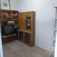 اجاره سرقفلی جهت شغل تولیدی لباس یا انبار طبقه اول