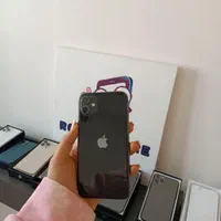 آیفون ۱۱ حافظه ۱۲۸ در حد اکبند