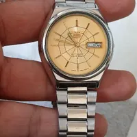 ساعت کلکسیونی